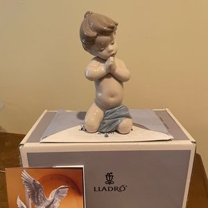 Lladro New Baby Boy Figurine “A Child’s Prayer”